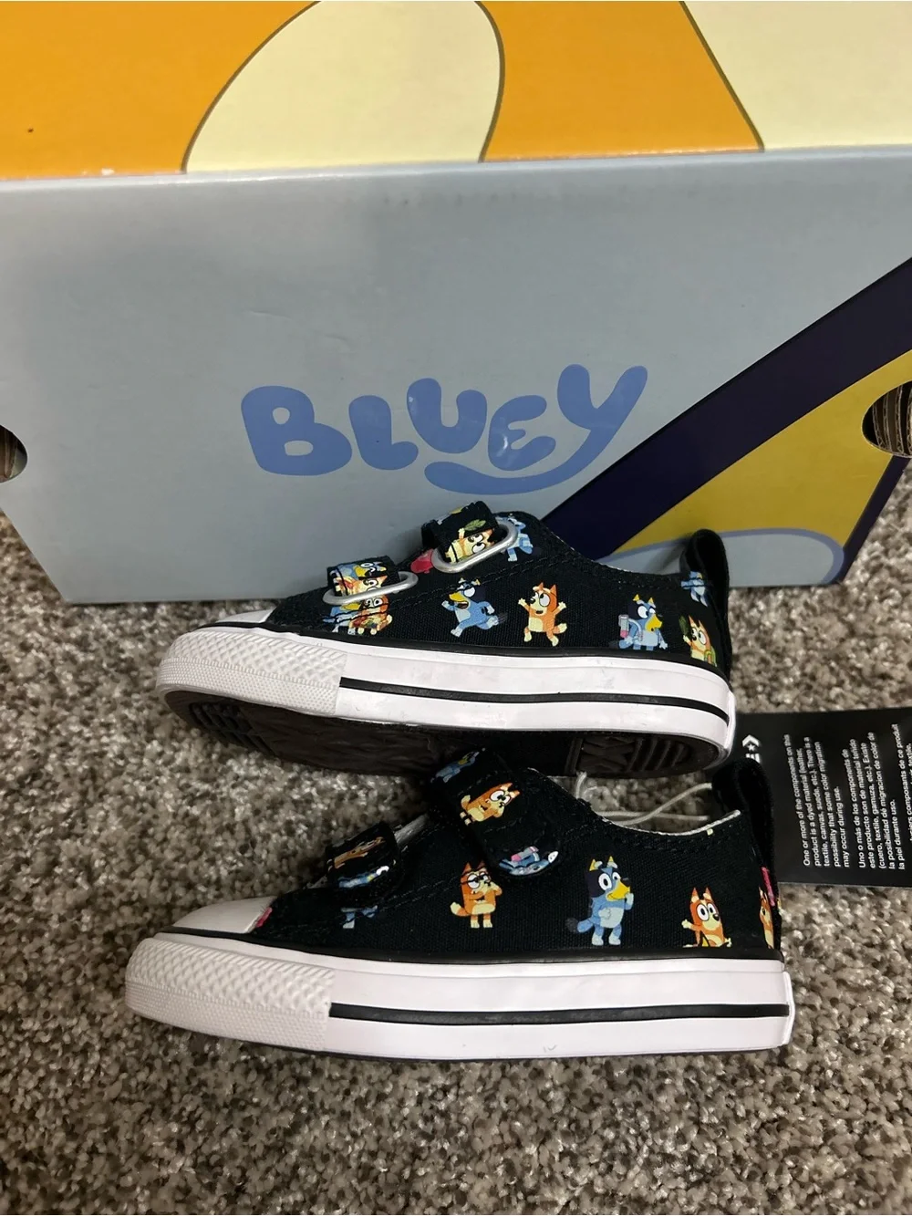 NEW Converse Disney Bluey Chuck Taylor All Star 2V Infant Size 5